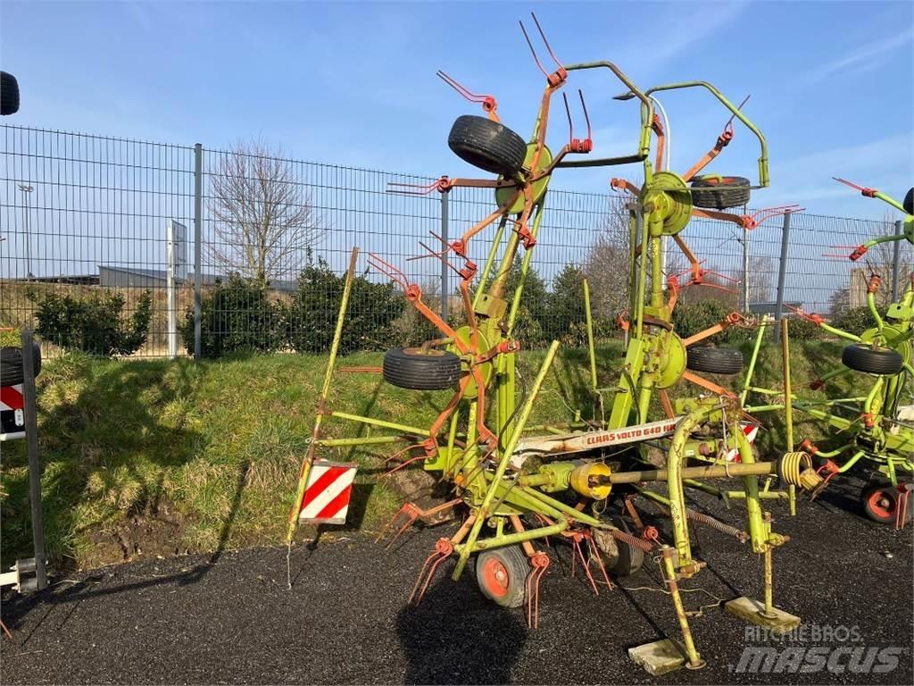 CLAAS Volto 640 HR Ranghinatori