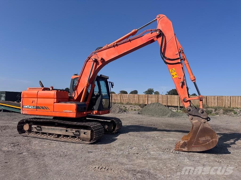 Doosan DX 140 LC-3 Escavatori cingolati