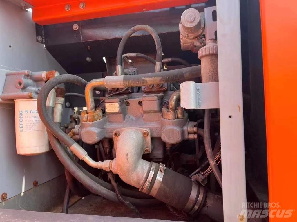Hitachi zaxis240 Escavatori cingolati