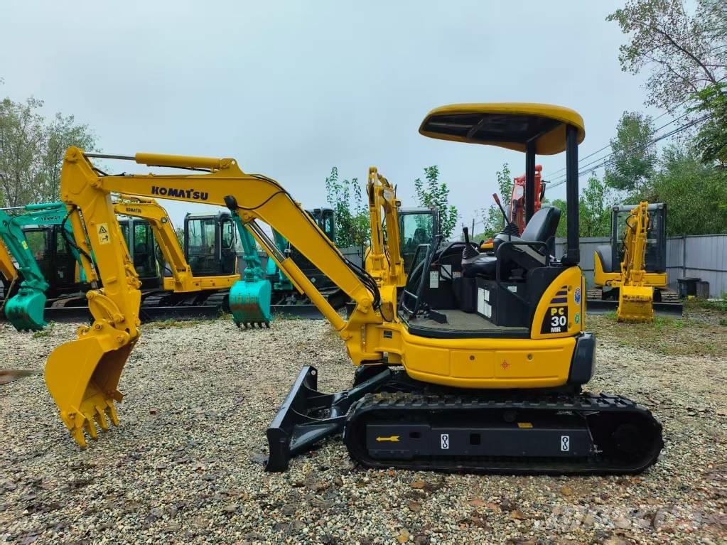 Komatsu PC 30 MR-3 Miniescavatori