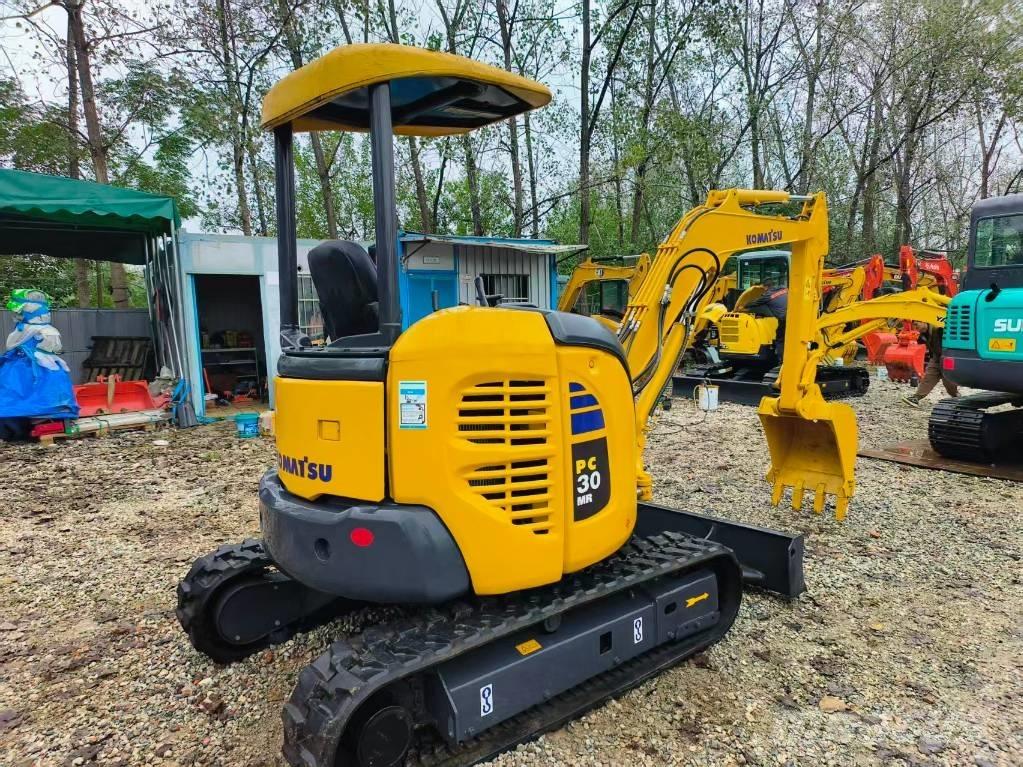 Komatsu PC 30 MR-3 Miniescavatori