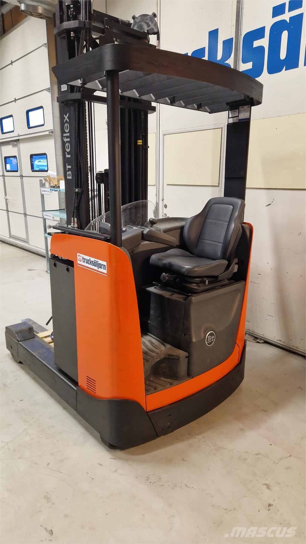 BT RRE160B Carrello retrattile