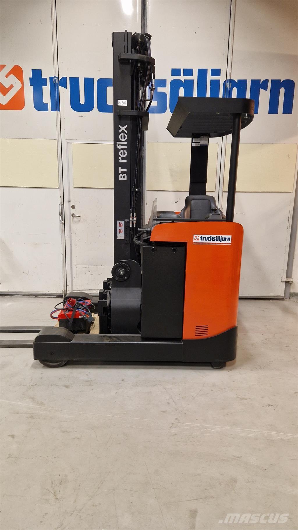 BT RRE160B Carrello retrattile