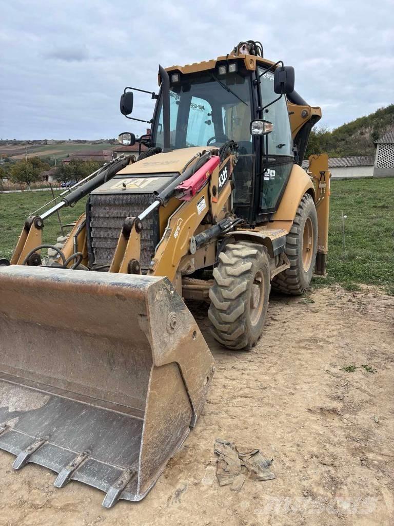 CAT 432 F Terne