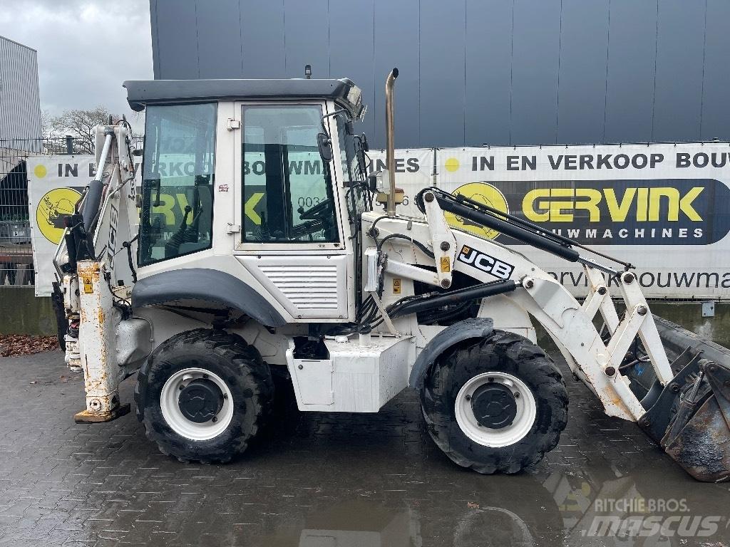 JCB 2 CX Terne