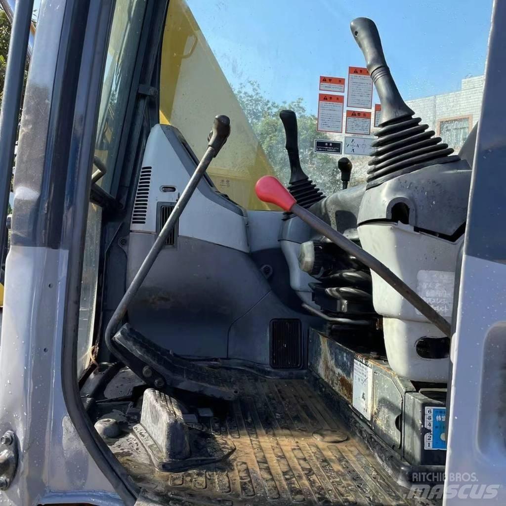 Komatsu PC78US-6 Escavatori cingolati