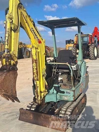 Yanmar B17 Miniescavatori