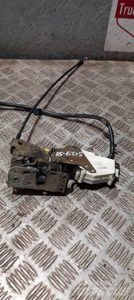 Scania R 440   1889243 Cabine e interni