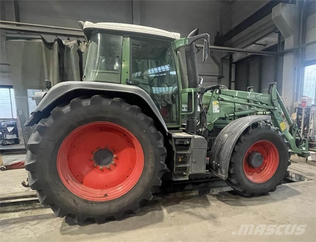 Fendt 820 Vario Trattori