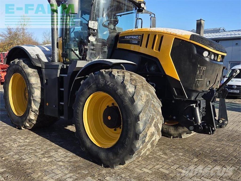JCB fastrac 8330 Trattori