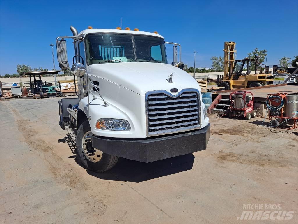 Mack CX612 Motrici e Trattori Stradali