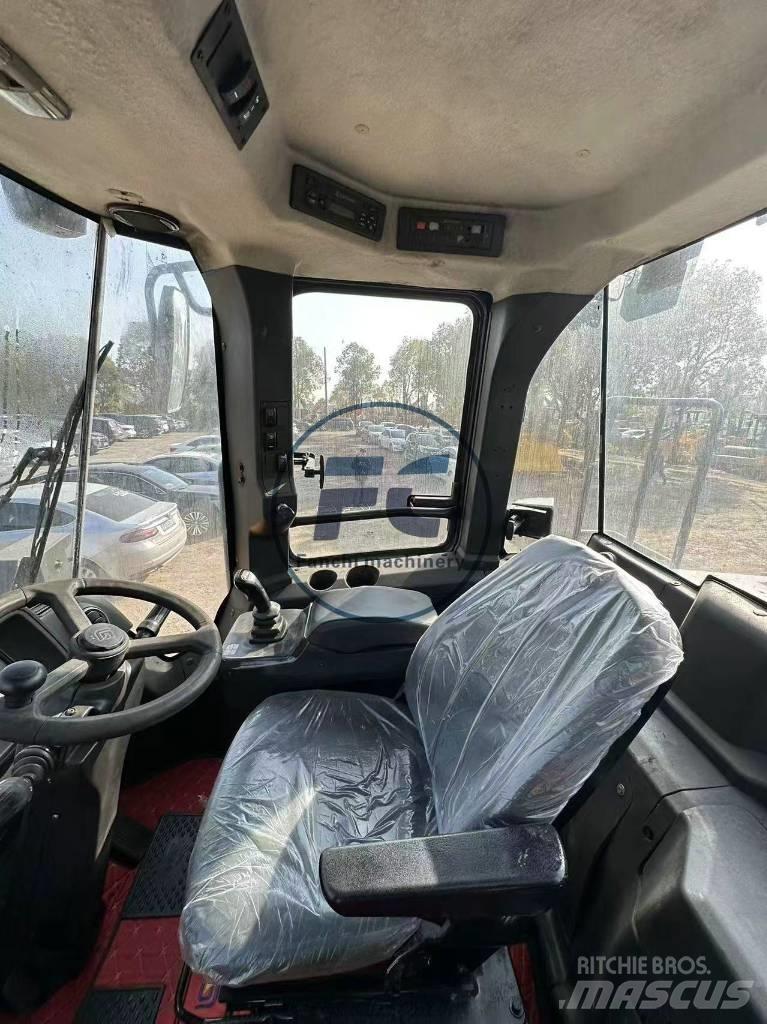 LiuGong 856 H Pale gommate