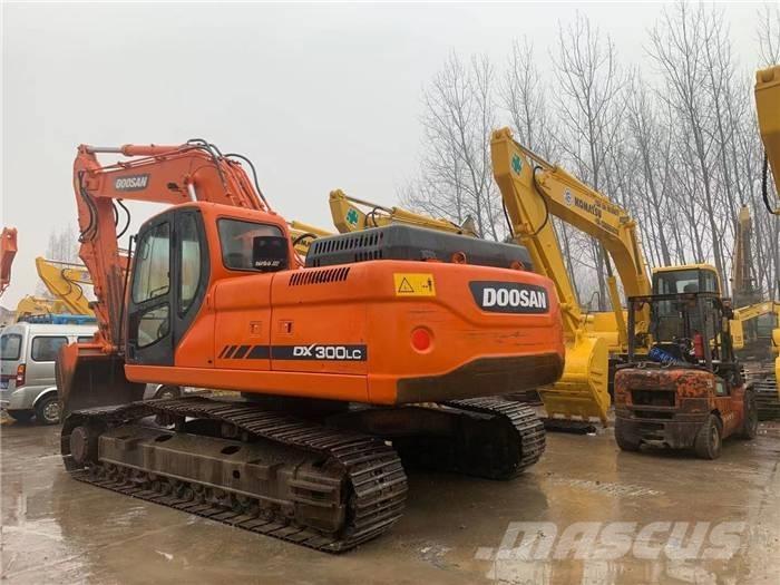 Doosan dx300 Escavatori cingolati