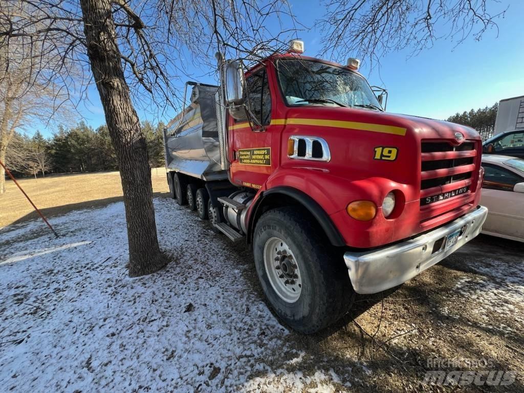 Sterling L 7500 Camion ribaltabili