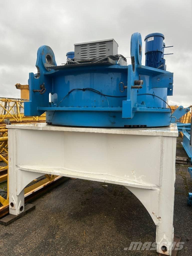 Potain MD560B-M25 Gru a torre