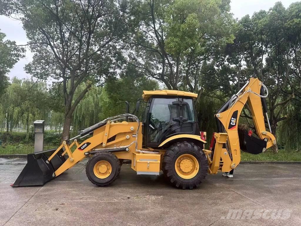 CAT 420F Terne