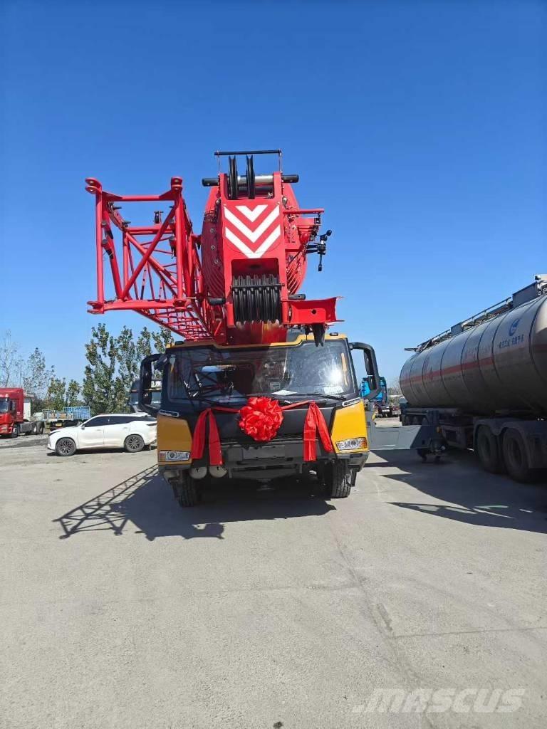 Sany STC1000C7-8 Gru per tutti i terreni
