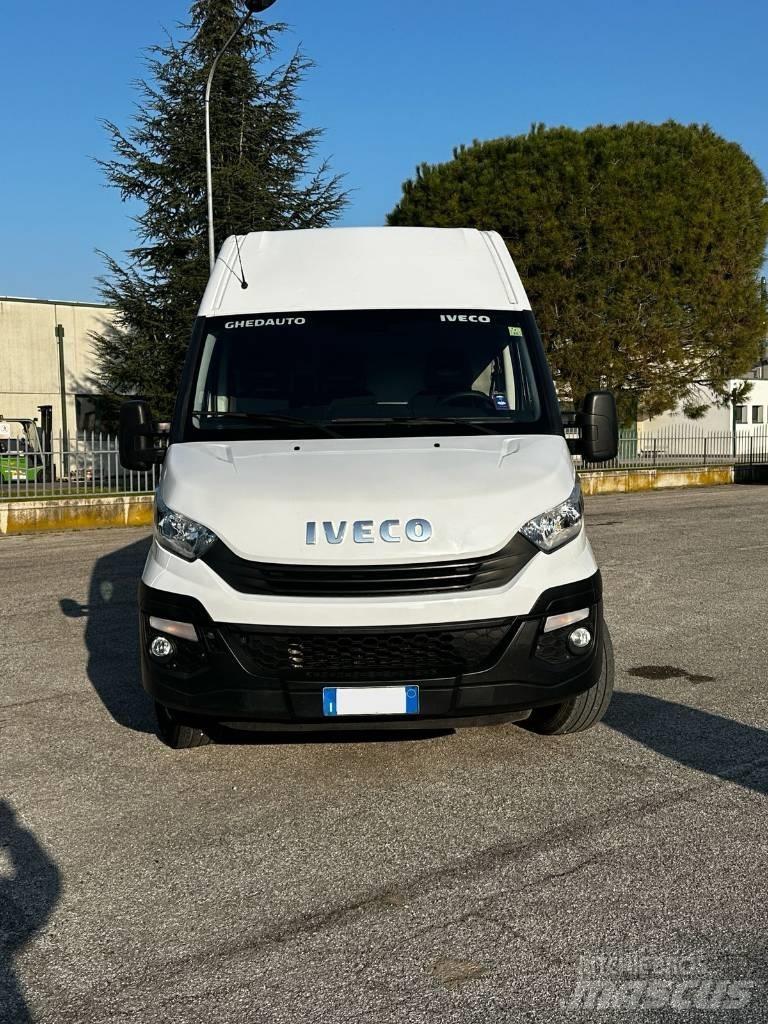 Iveco Daily 35 S16 Furgone chiuso