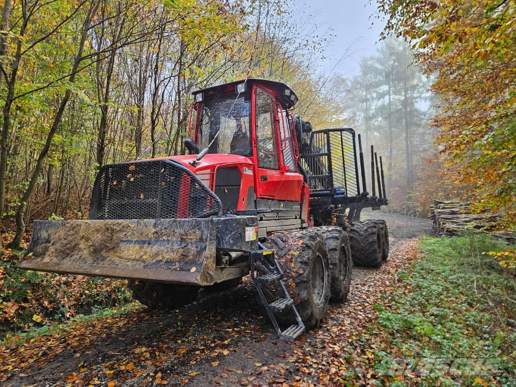 Komatsu 875 Forwarder