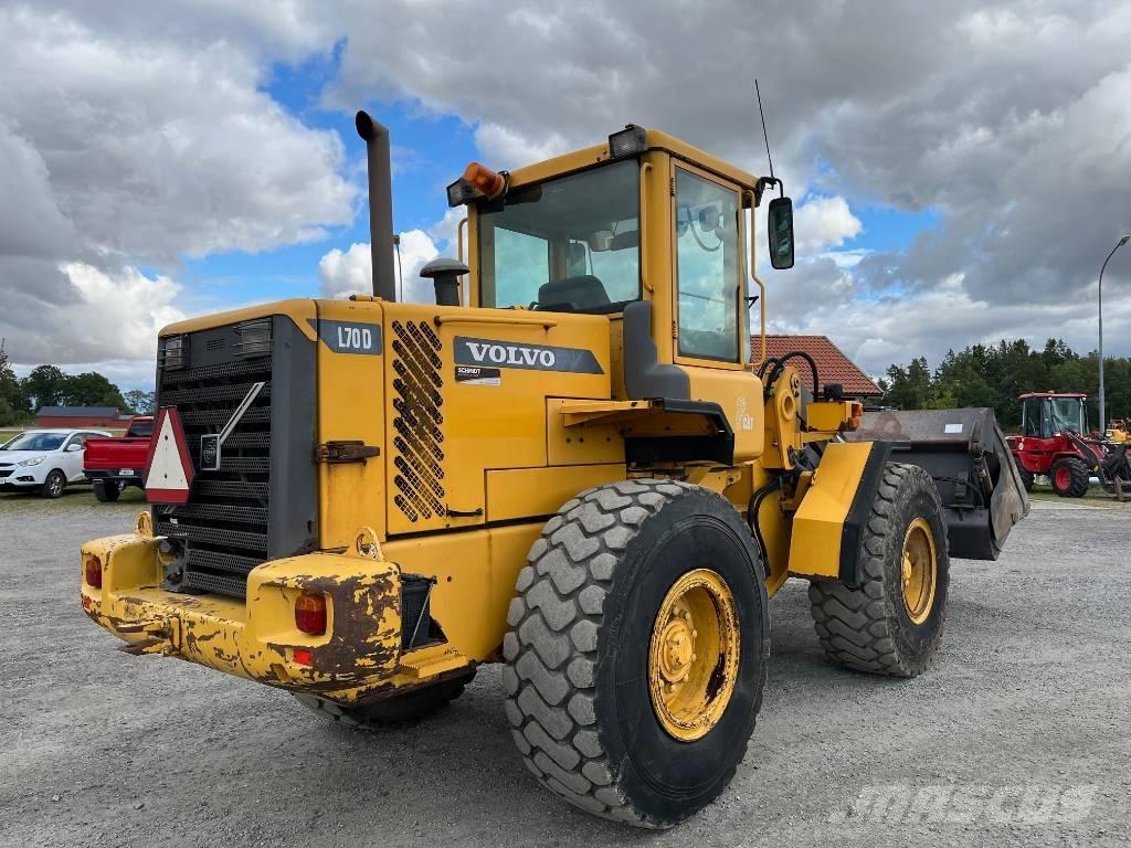 Volvo L 70 D Pale gommate