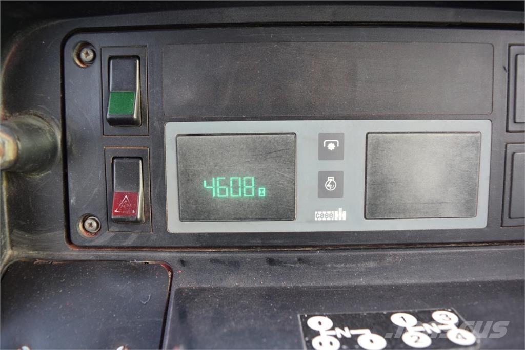 Case IH 840 A/S Trattori