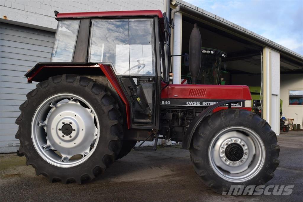 Case IH 840 A/S Trattori