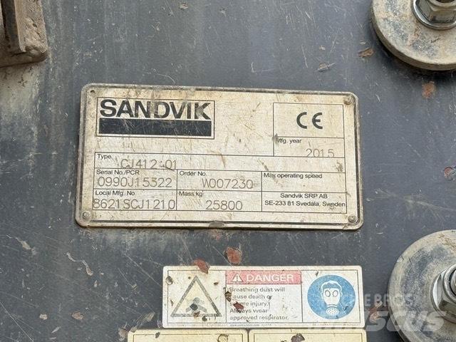 Sandvik CJ 412 Frantoi mobili