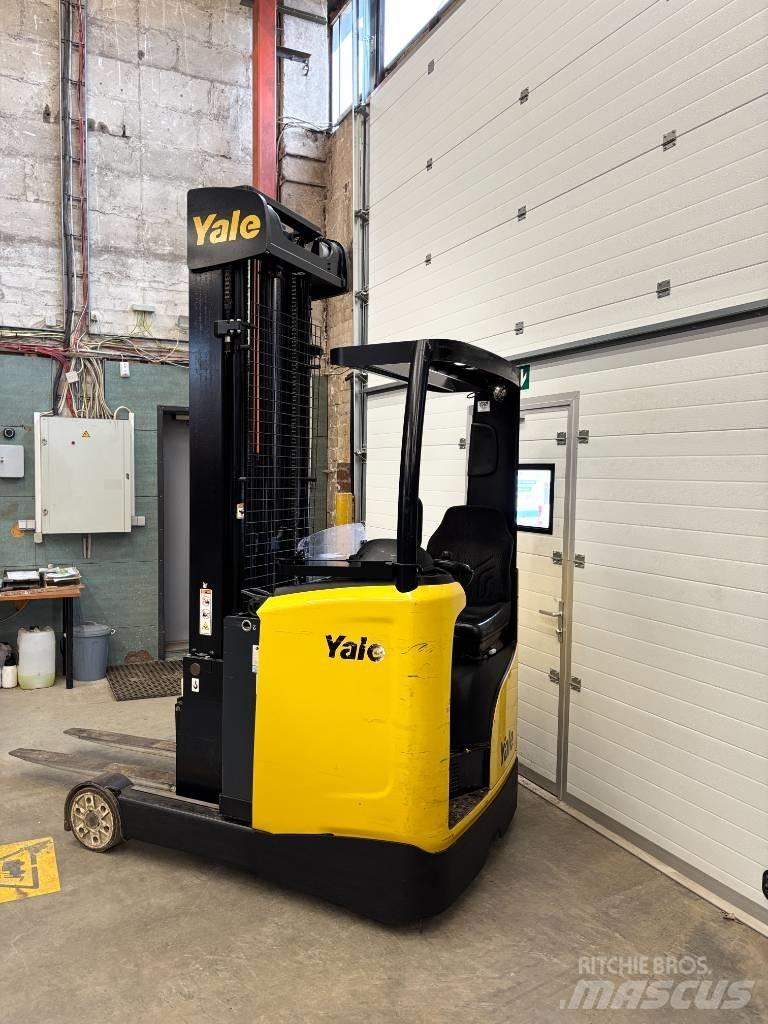 Yale MR 14 Carrello retrattile