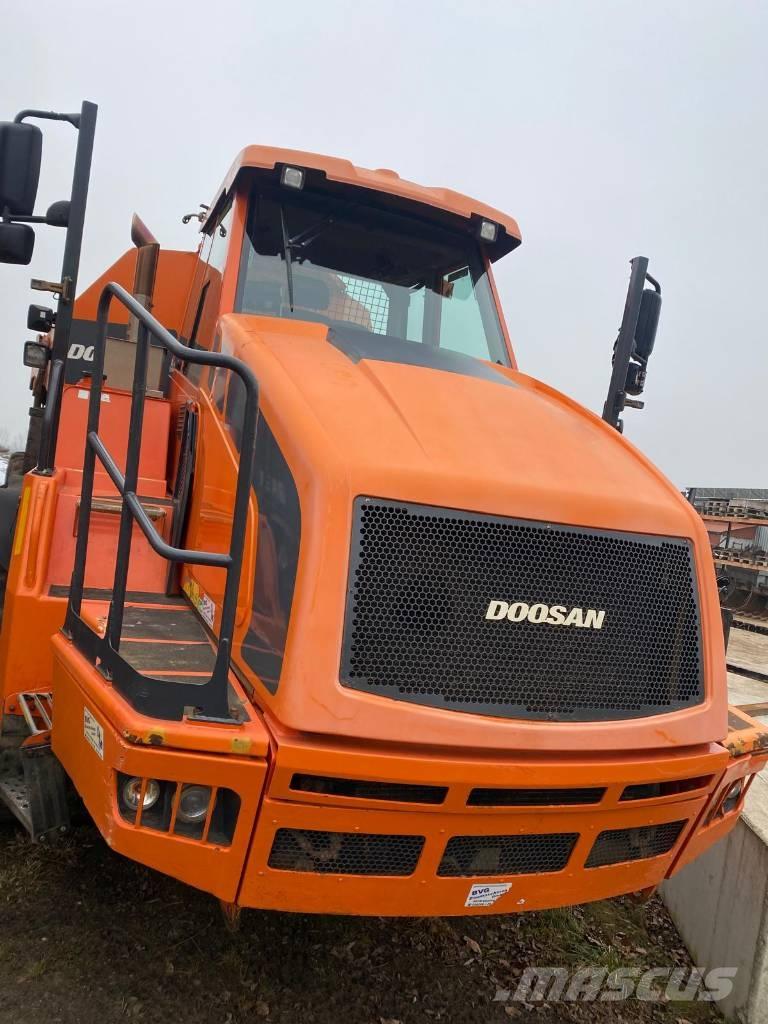 Doosan DA 30 Dumpers articolati