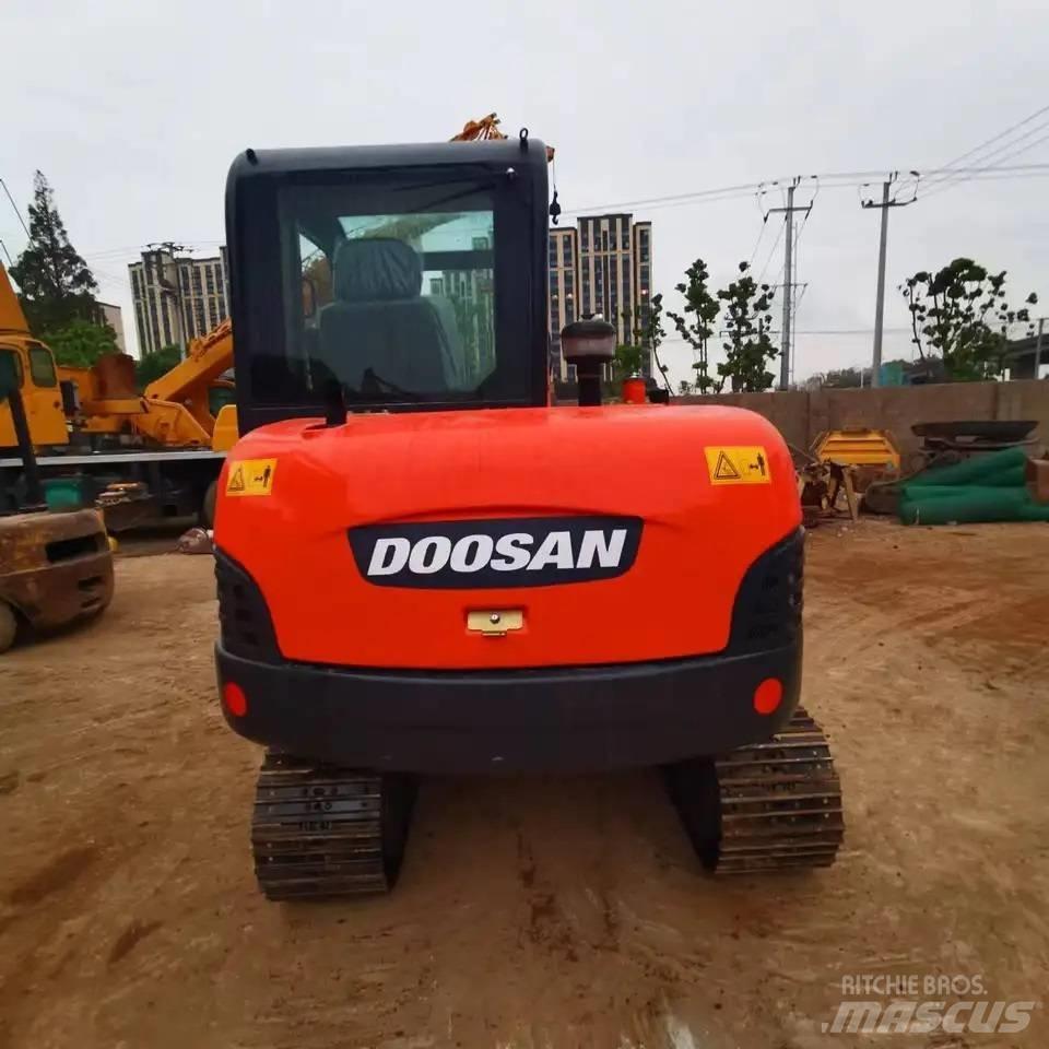 Doosan DH60-7 Escavatori cingolati