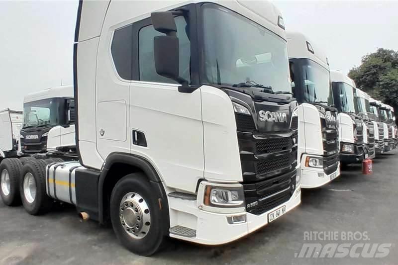 Scania R560 Camion altro