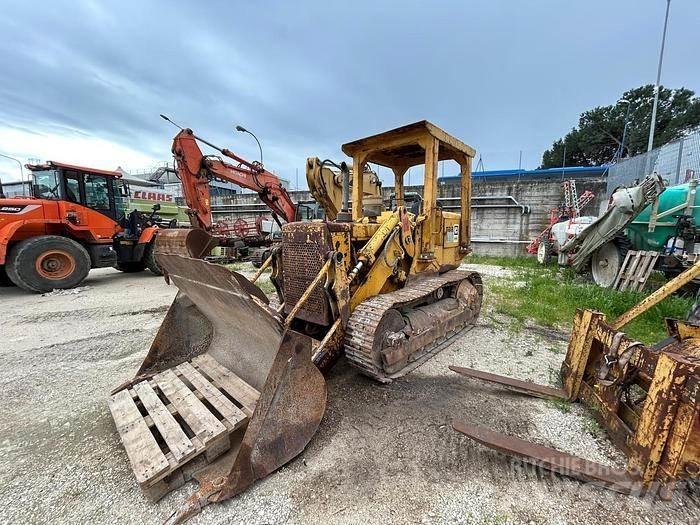 CAT 941B Pale gommate