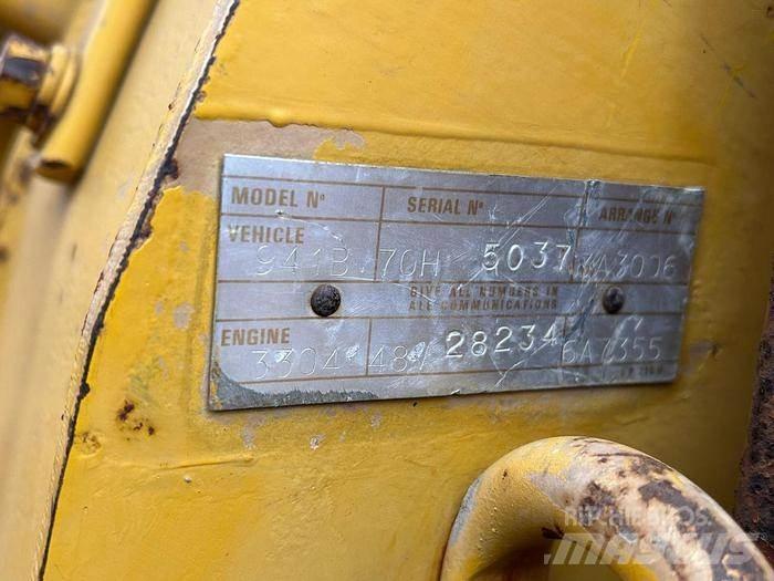 CAT 941B Pale gommate