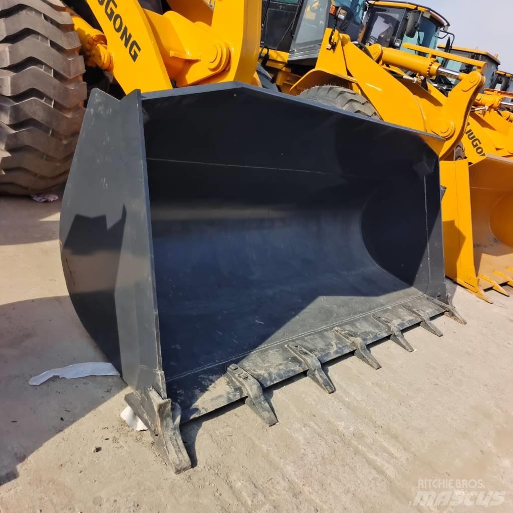 LiuGong 856 H Pale gommate