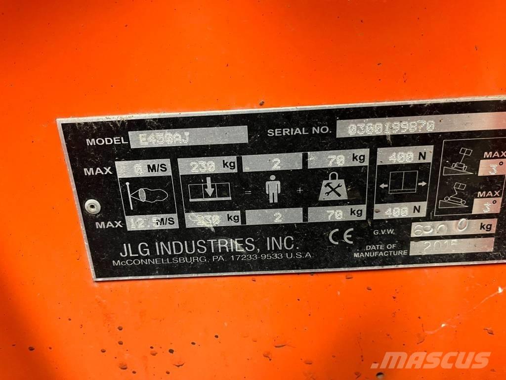 JLG E 450 AJ Piattaforme a braccio articolato