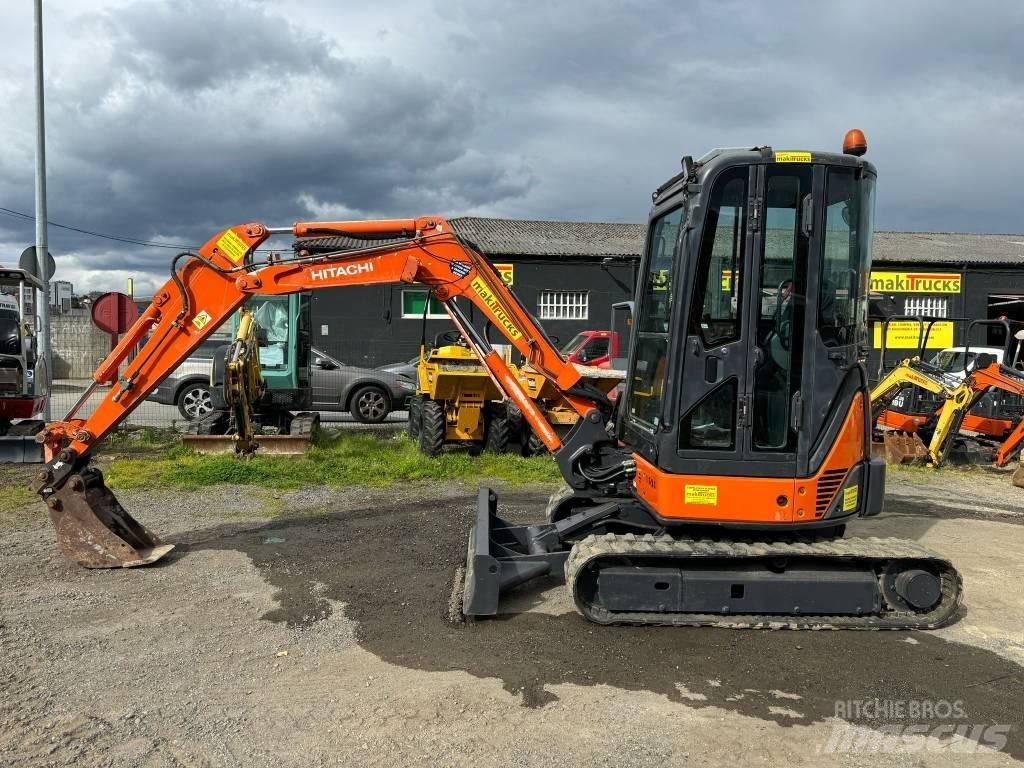 Hitachi ZX 30 U-2 Miniescavatori