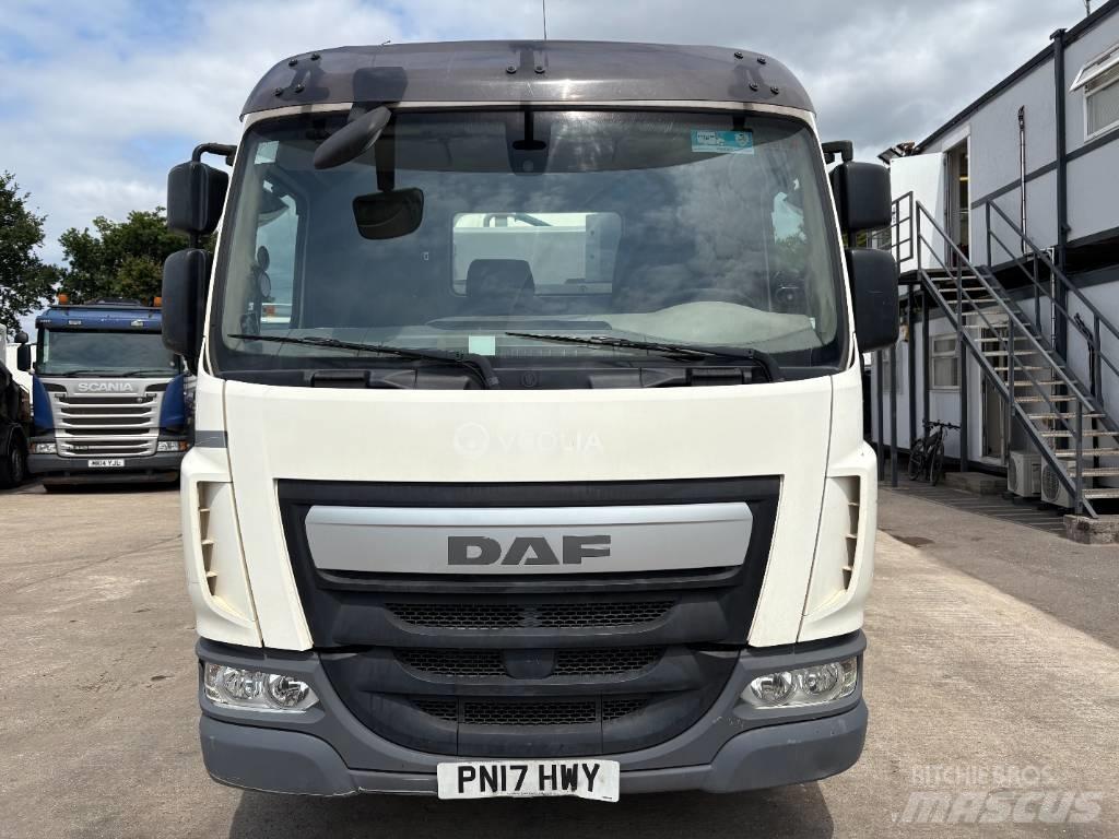 DAF LF180 Autocarro spazzatrice