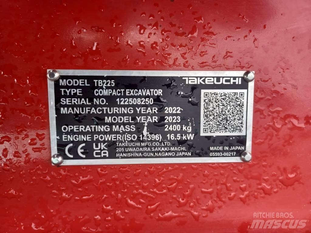 Takeuchi TB 225 Miniescavatori
