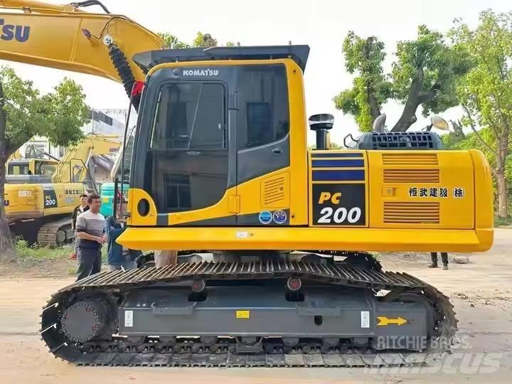 Komatsu PC200 Escavatori cingolati