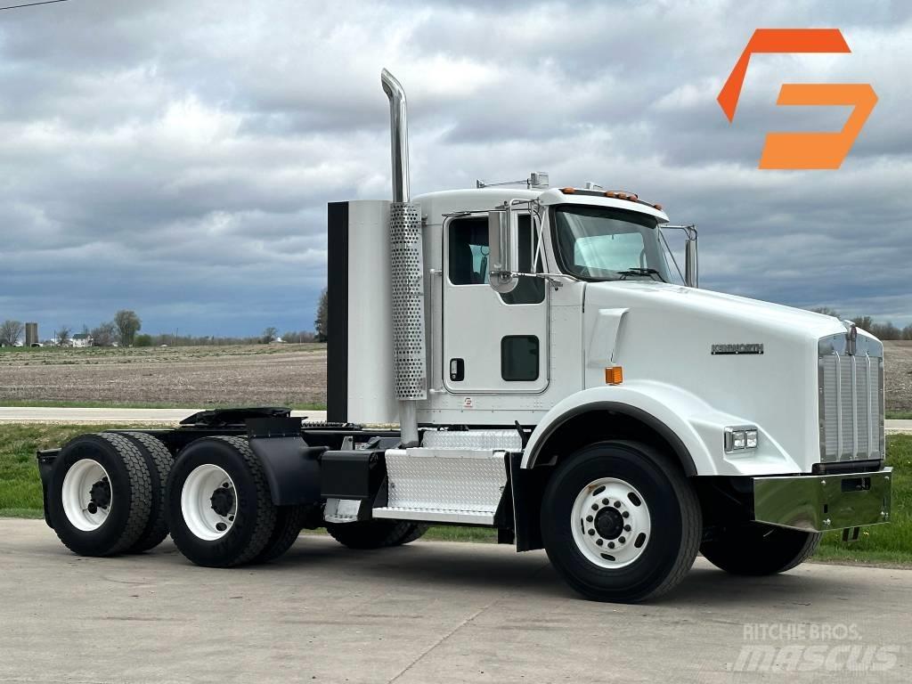 Kenworth T800 Motrici e Trattori Stradali