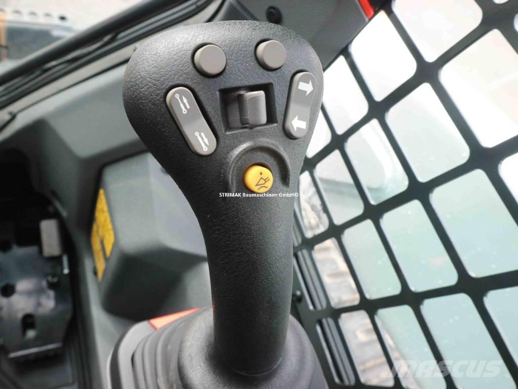Bobcat T 76 Pale cingolate