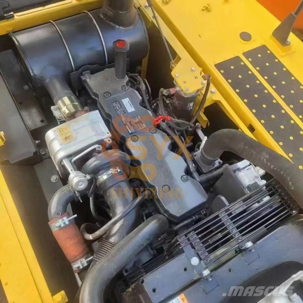 Komatsu PC 240 LC-8 Escavatori cingolati