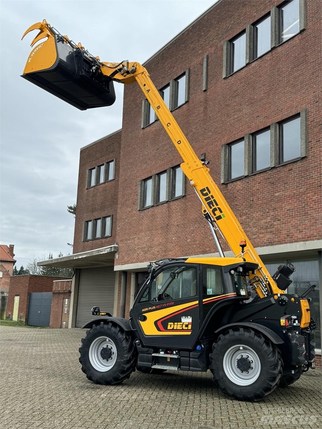 Dieci Agri plus 42.7 Sollevatori telescopici per agricoltura