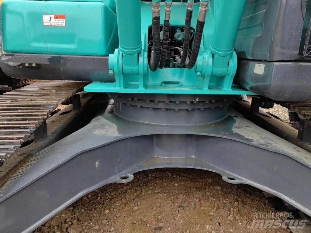 Kobelco SK200超8 Escavatori cingolati