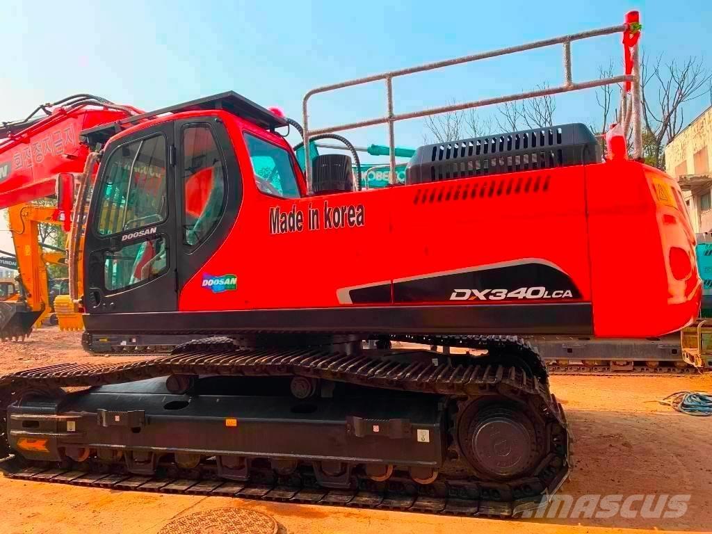 Doosan DX 340 LCA Escavatori cingolati
