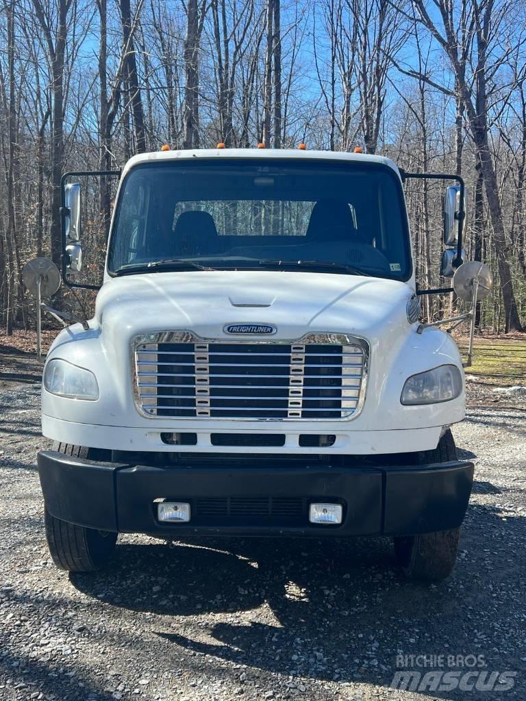 Freightliner M2106 Motrici e Trattori Stradali