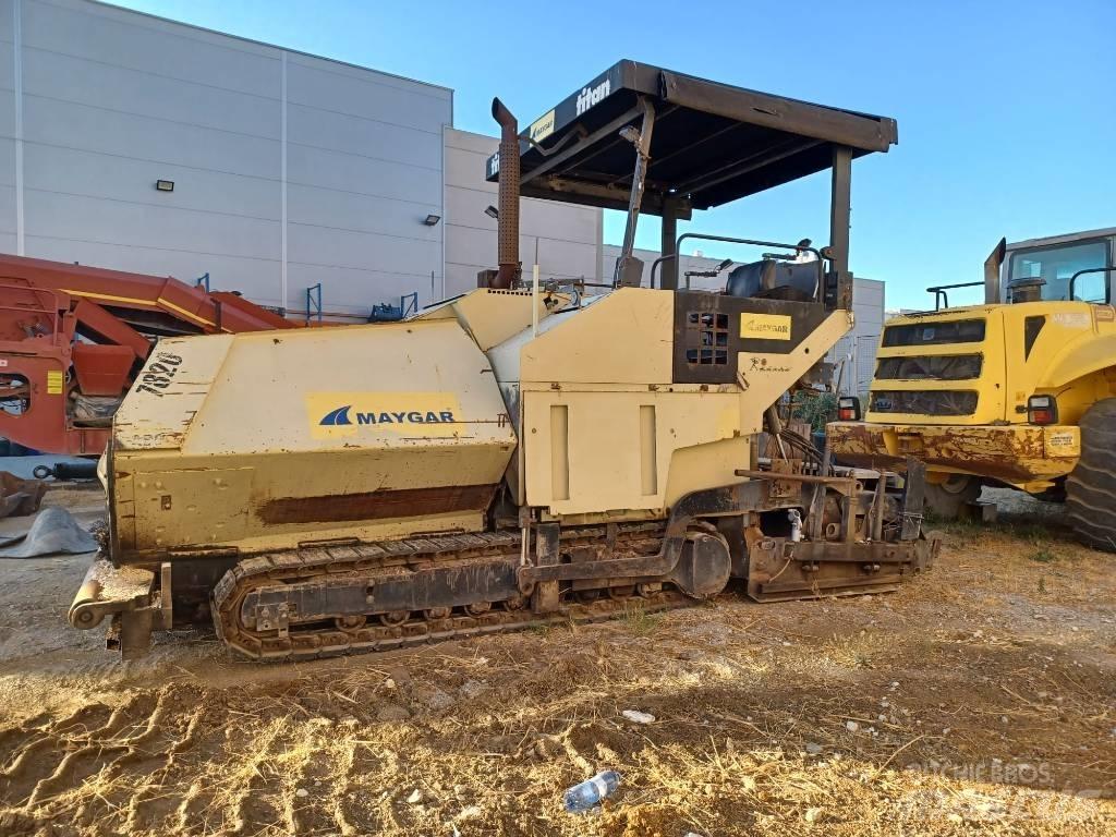 Titan 7820 Finitrici