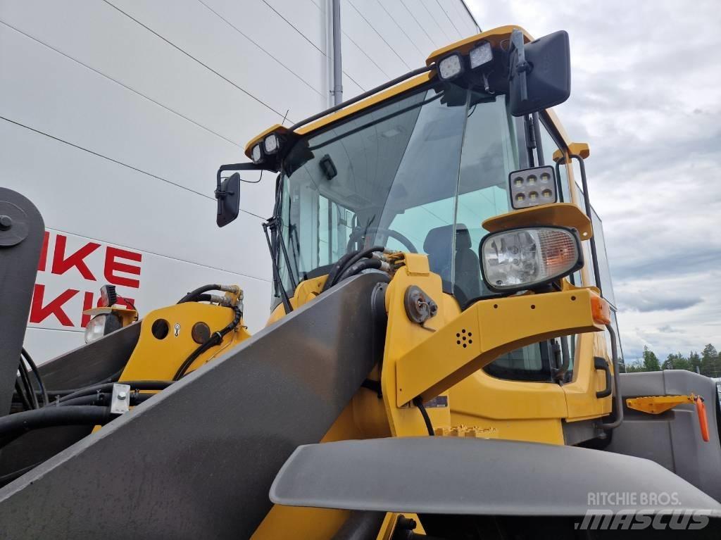 Volvo L 70 H Pale gommate