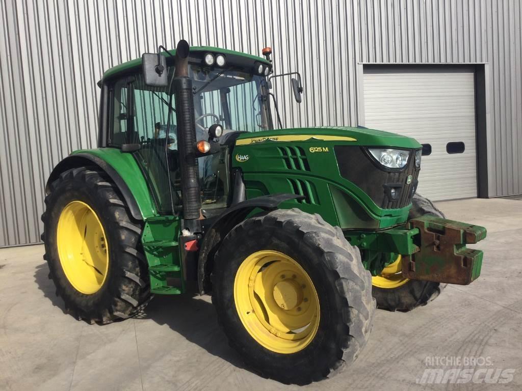 John Deere 6125M Trattori