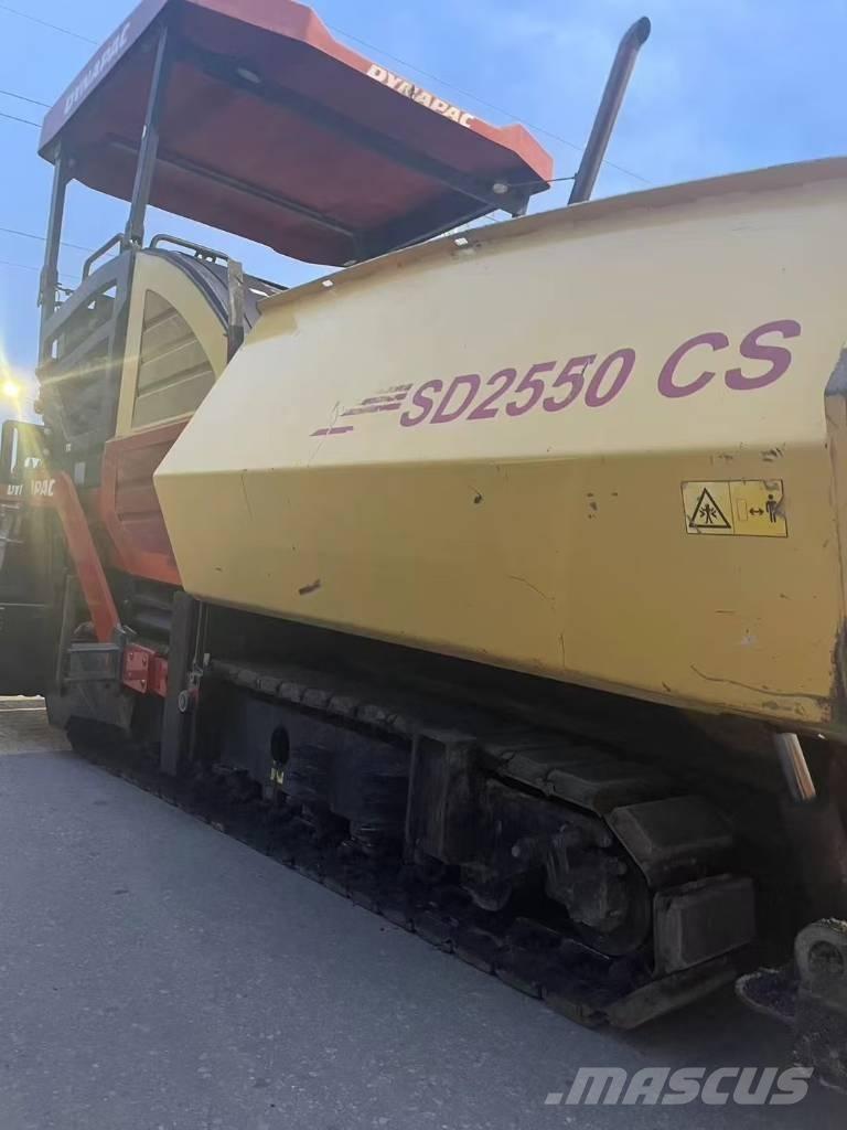 Dynapac sd2550 Finitrici